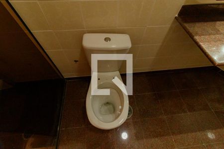 Casa para alugar com 700m², 2 quartos e 6 vagasBanheiro