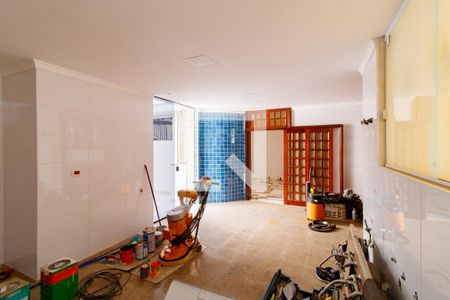 Casa para alugar com 700m², 2 quartos e 6 vagasCozinha