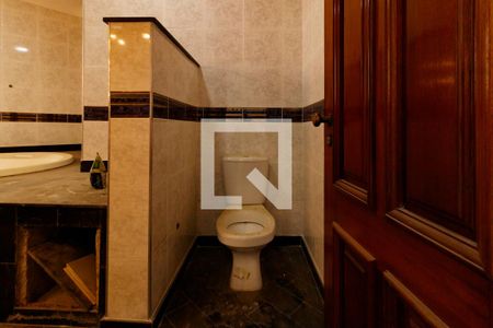 Casa para alugar com 700m², 2 quartos e 6 vagasBanheiro da Suíte 2