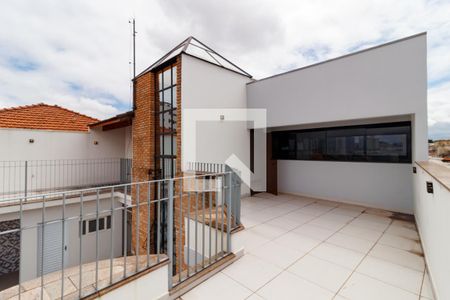 Casa para alugar com 700m², 2 quartos e 6 vagasExterna