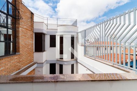 Casa para alugar com 700m², 2 quartos e 6 vagasExterna