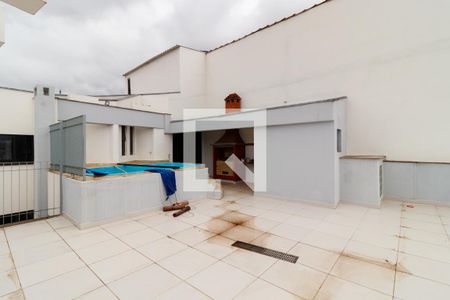 Casa para alugar com 700m², 2 quartos e 6 vagasExterna