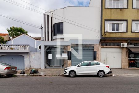 Casa para alugar com 700m², 2 quartos e 6 vagasFachada