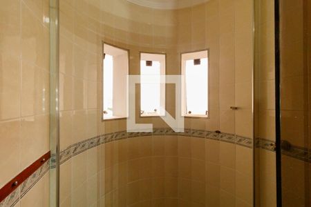 Casa para alugar com 700m², 2 quartos e 6 vagasBanheiro