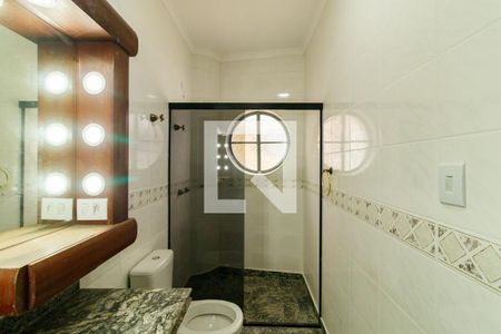 Casa para alugar com 700m², 2 quartos e 6 vagasBanheiro 2