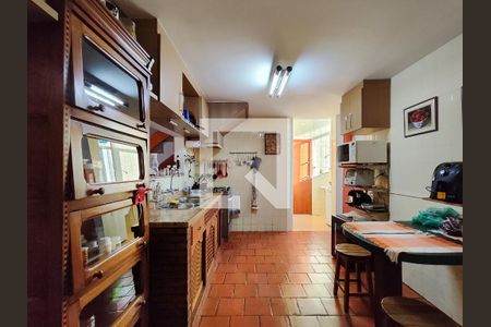 Apartamento à venda com 238m², 4 quartos e 3 vagasCozinha