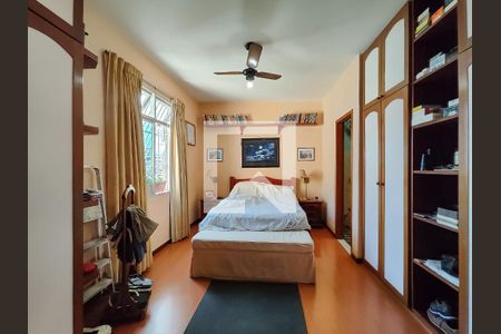 Apartamento à venda com 238m², 4 quartos e 3 vagasSuíte 2