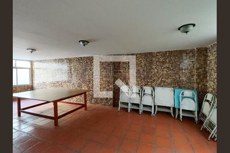 Apartamento à venda com 238m², 4 quartos e 3 vagasÁrea comum - Salão de festas