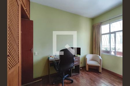 Apartamento à venda com 238m², 4 quartos e 3 vagasQuarto 1