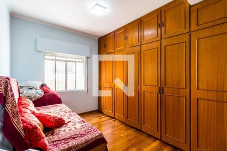Apartamento à venda com 140m², 4 quartos e 2 vagasFoto 02