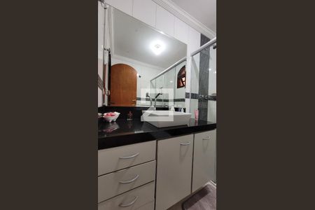 Casa à venda com 181m², 3 quartos e 4 vagasBanheiro