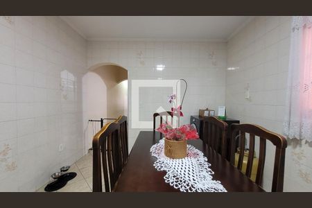 Casa à venda com 181m², 3 quartos e 4 vagasCopa