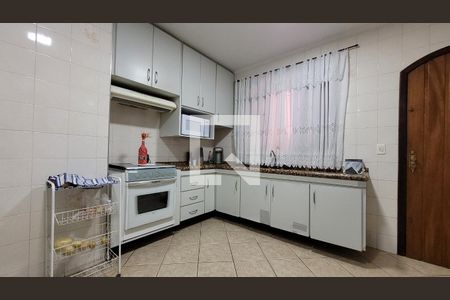 Casa à venda com 181m², 3 quartos e 4 vagasCozinha