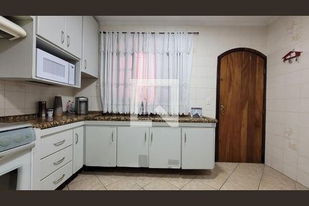 Casa à venda com 181m², 3 quartos e 4 vagasCozinha
