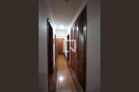 Apartamento à venda com 174m², 3 quartos e 3 vagasCorredor