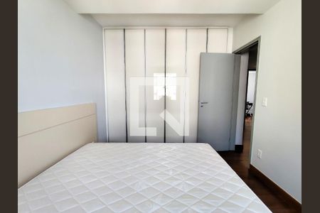 Apartamento à venda com 290m², 4 quartos e 4 vagasQuarto