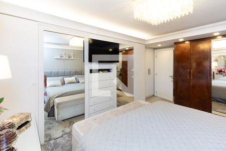 Apartamento à venda com 300m², 4 quartos e 4 vagasSuíte 3