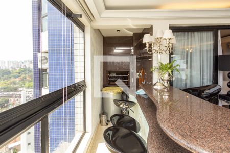 Apartamento à venda com 300m², 4 quartos e 4 vagasVaranda