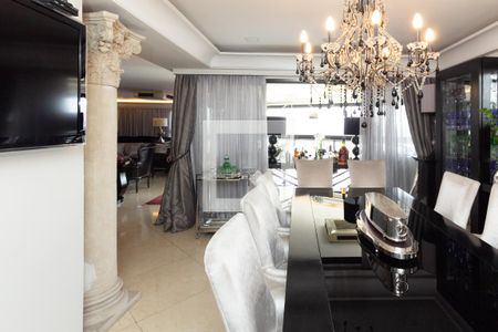 Apartamento à venda com 300m², 4 quartos e 4 vagasSala