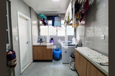 Apartamento à venda com 150m², 4 quartos e 1 vaga Apartamento à venda com 150m², 4 quartos e 1 vagaÁrea de Serviço