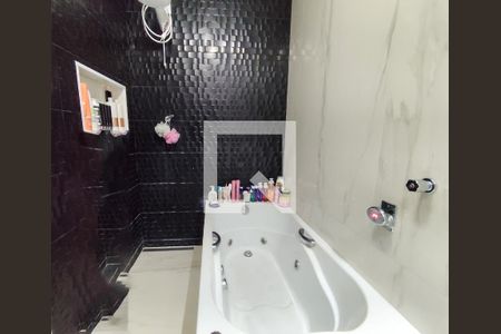 Apartamento à venda com 150m², 4 quartos e 1 vaga Apartamento à venda com 150m², 4 quartos e 1 vagaSuíte 1