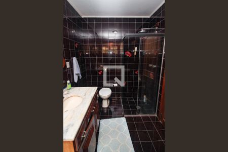 Casa à venda com 350m², 3 quartos e 4 vagasBanheiro da Suíte