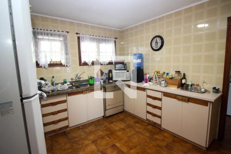 Casa à venda com 350m², 3 quartos e 4 vagasCozinha