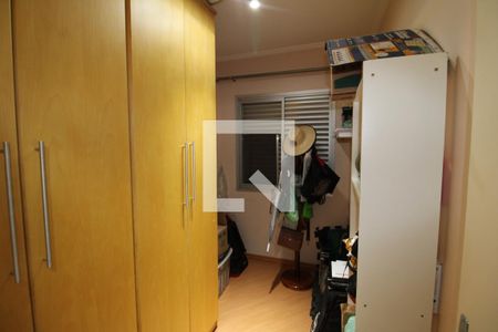 Apartamento à venda com 76m², 3 quartos e 2 vagasQuarto 3