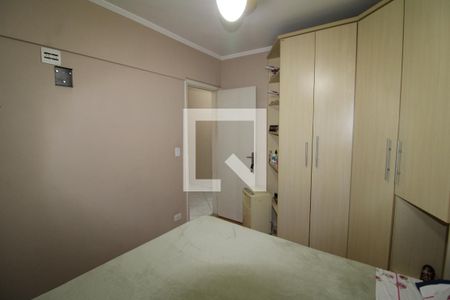Apartamento à venda com 76m², 3 quartos e 2 vagasQuarto 2