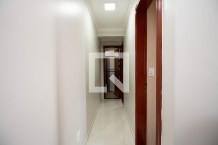 Corredor de apartamento para alugar com 3 quartos, 82m² em Guará I, Brasília