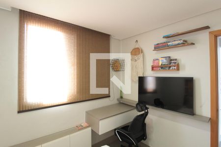 Apartamento para alugar com 140m², 3 quartos e 2 vagasQuarto 2