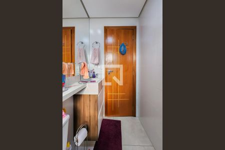 Apartamento à venda com 65m², 2 quartos e 2 vagas Apartamento à venda com 65m², 2 quartos e 2 vagasBanheiro da Suíte