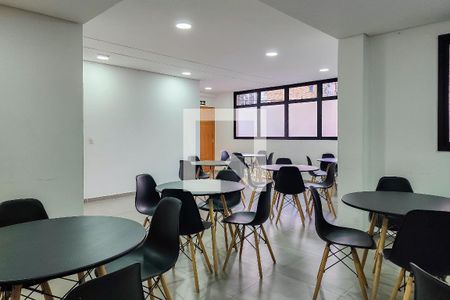 Apartamento à venda com 65m², 2 quartos e 2 vagas Apartamento à venda com 65m², 2 quartos e 2 vagasÁrea Comum