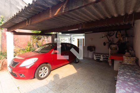 Casa à venda com 270m², 3 quartos e 3 vagas Casa à venda com 270m², 3 quartos e 3 vagasGaragem