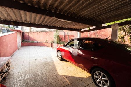 Casa à venda com 270m², 3 quartos e 3 vagas Casa à venda com 270m², 3 quartos e 3 vagasGaragem