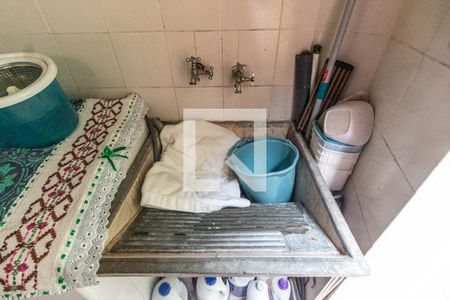 Casa à venda com 270m², 3 quartos e 3 vagas Casa à venda com 270m², 3 quartos e 3 vagasÁrea de serviço