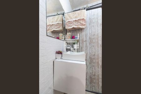 Casa à venda com 270m², 3 quartos e 3 vagas Casa à venda com 270m², 3 quartos e 3 vagasBanheiro