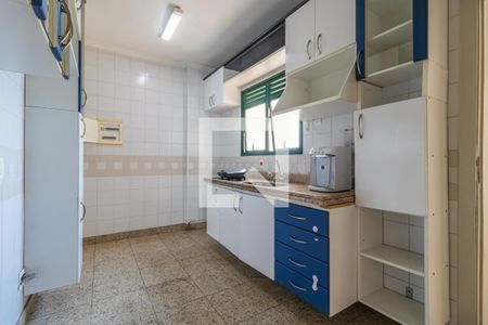 Apartamento para alugar com 119m², 3 quartos e 2 vagas Apartamento para alugar com 119m², 3 quartos e 2 vagasCozinha