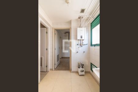 Apartamento para alugar com 119m², 3 quartos e 2 vagas Apartamento para alugar com 119m², 3 quartos e 2 vagasÁrea de Serviço