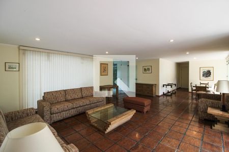 Apartamento à venda com 110m², 1 quarto e 1 vaga Apartamento à venda com 110m², 1 quarto e 1 vagaÁrea comum - Salão de festas