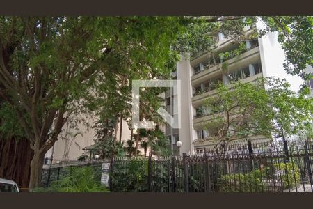 Apartamento à venda com 110m², 1 quarto e 1 vaga Apartamento à venda com 110m², 1 quarto e 1 vagaFachada