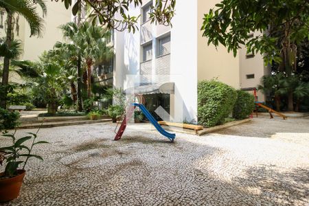 Apartamento à venda com 110m², 1 quarto e 1 vaga Apartamento à venda com 110m², 1 quarto e 1 vagaÁrea comum - Playground