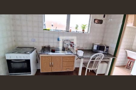 Casa à venda com 96m², 2 quartos e 1 vaga Casa à venda com 96m², 2 quartos e 1 vagaCozinha