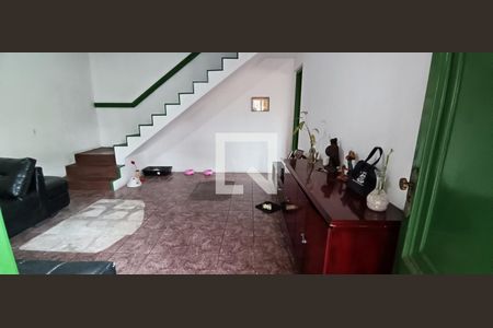 Casa à venda com 96m², 2 quartos e 1 vaga Casa à venda com 96m², 2 quartos e 1 vagaSala