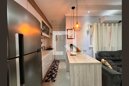 Apartamento à venda com 54m², 2 quartos e 1 vagaCozinha