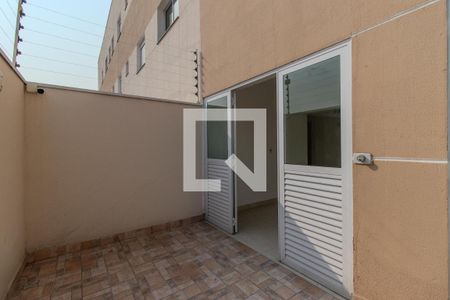 Apartamento para alugar com 60m², 2 quartos e 1 vagaEntrada