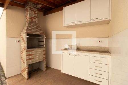 Apartamento para alugar com 60m², 2 quartos e 1 vagaÁrea comum - Churrasqueira