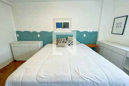 Apartamento para alugar com 103m², 3 quartos e 1 vagaSuíte