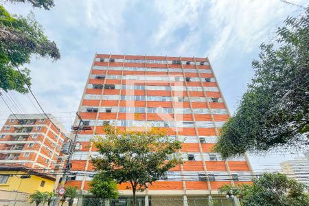 Apartamento para alugar com 103m², 3 quartos e 1 vagaFachada