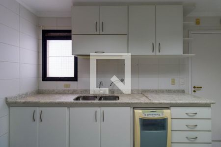 Apartamento à venda com 192m², 3 quartos e 4 vagasCozinha